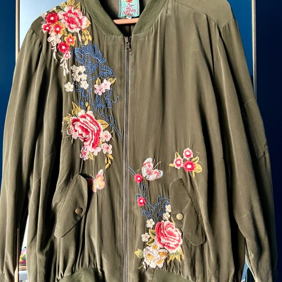 Like New- Johnny Was 100% Silk Embroidered Bomber Jacket